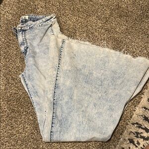 Women's Light Blue Jeans